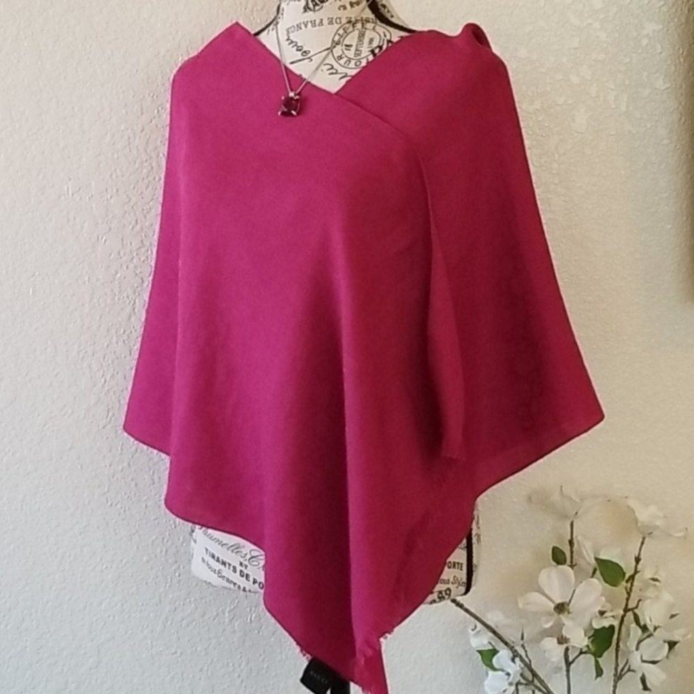 New GUCCI Monogram Wool & Silk Scarf